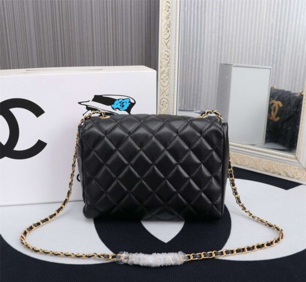 Modern Style Trendy CN Handbag 546