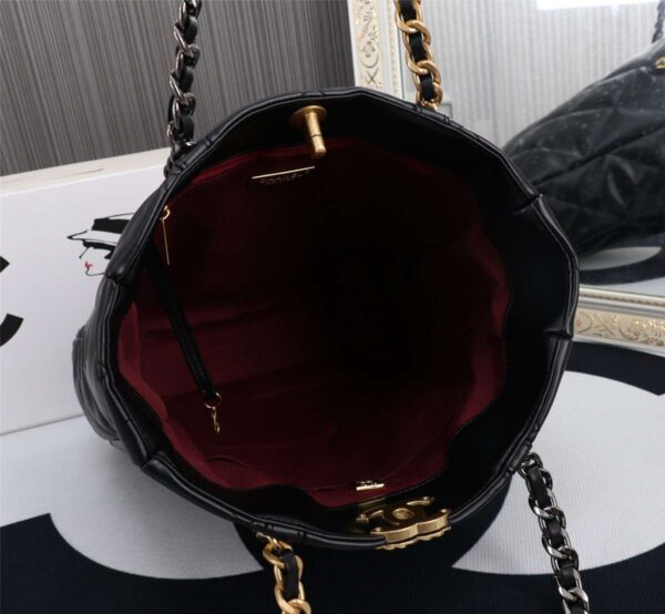 Modern Style Trendy CN Handbag 544