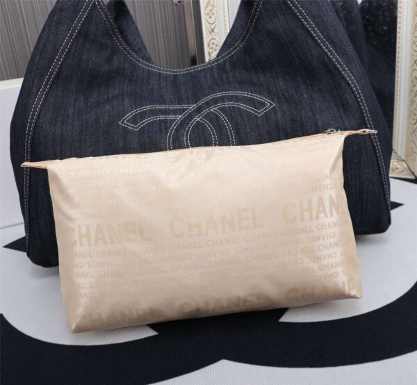 Modern Style Trendy CN Handbag 542