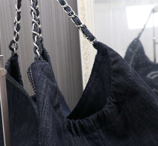 Modern Style Trendy CN Handbag 542