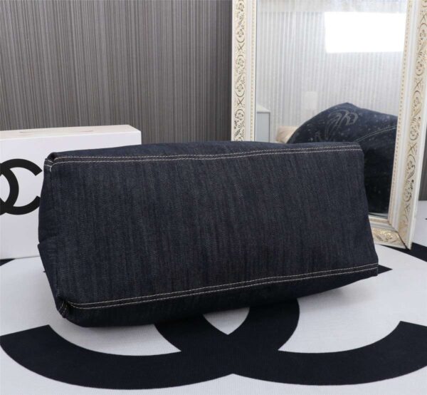 Modern Style Trendy CN Handbag 542