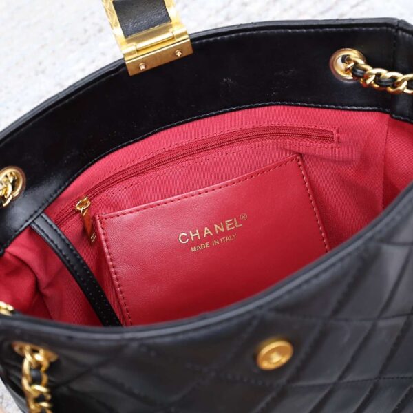 Modern Style Trendy CN Handbag 541