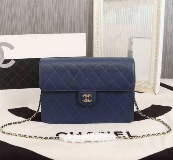 Modern Style Trendy CN Handbag 539