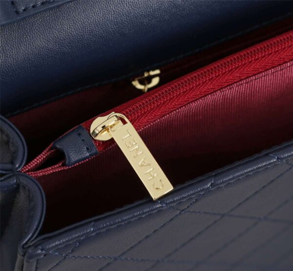 Modern Style Trendy CN Handbag 539