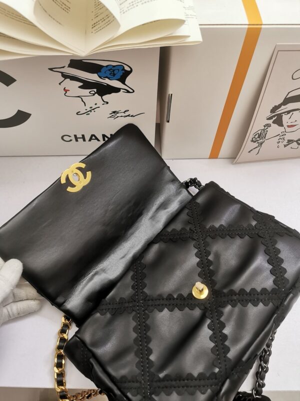 Modern Style Trendy CN HandBag 440