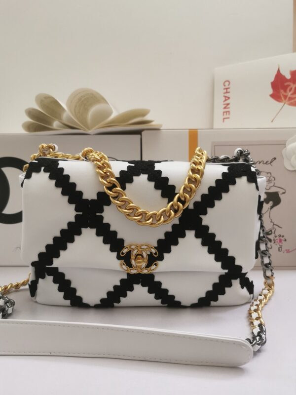 Modern Style Trendy CN HandBag 440