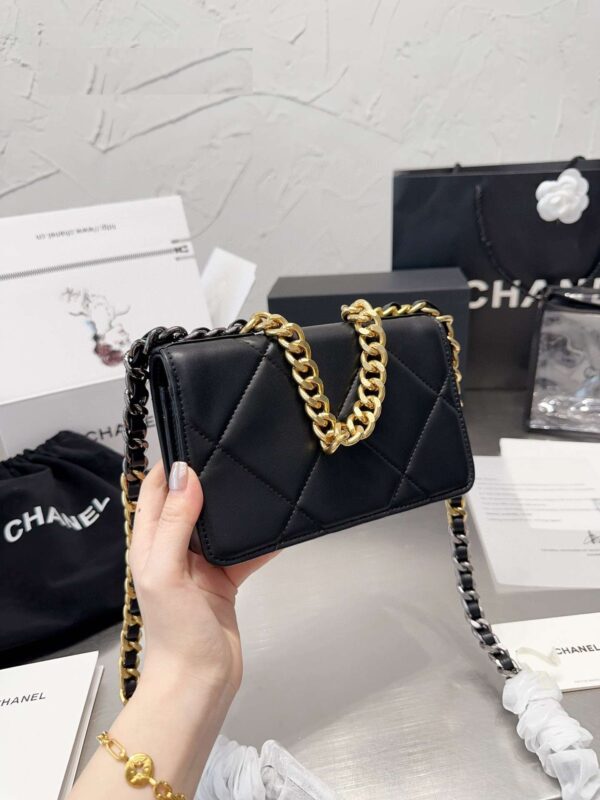 Modern Style Trendy Bag C3818
