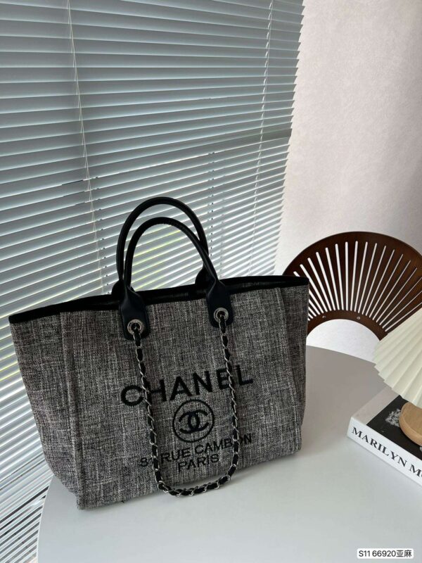 Modern Style Trendy Bag C3810