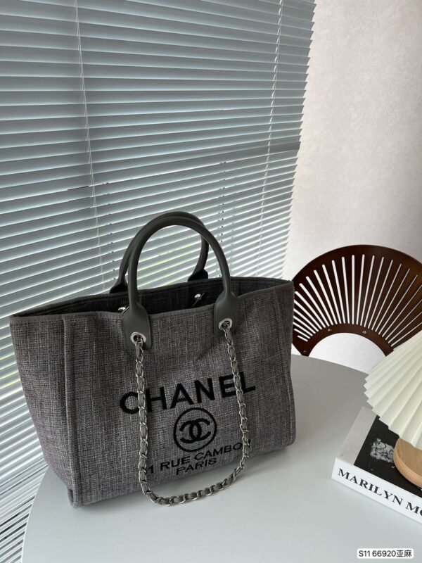 Modern Style Trendy Bag C3810