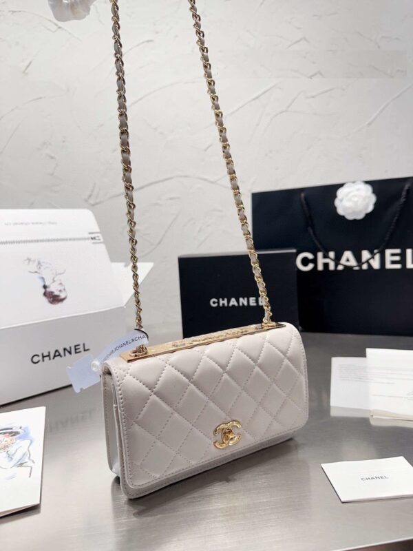 Modern Style Trendy Bag C3705