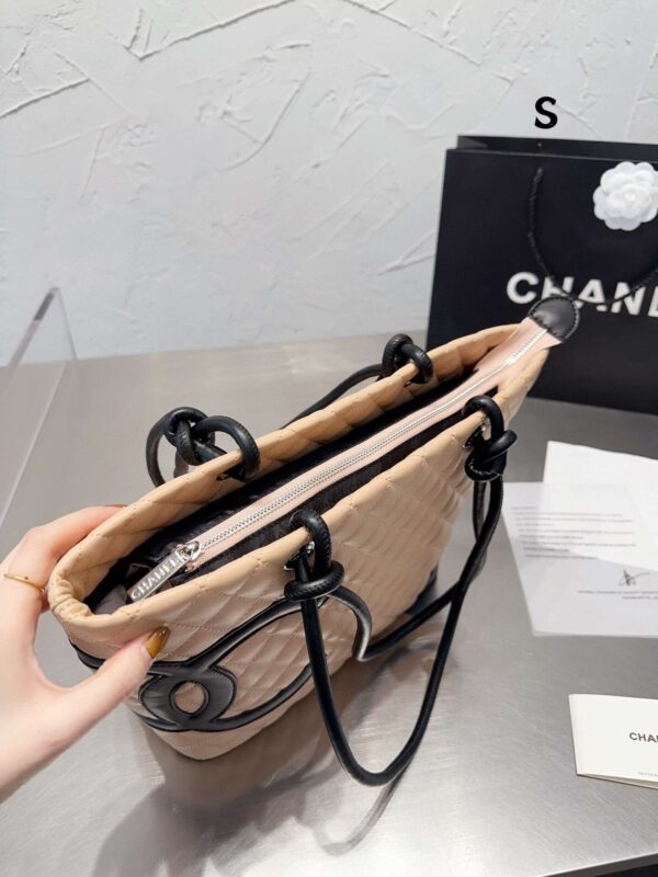 Modern Style Trendy Bag C3635