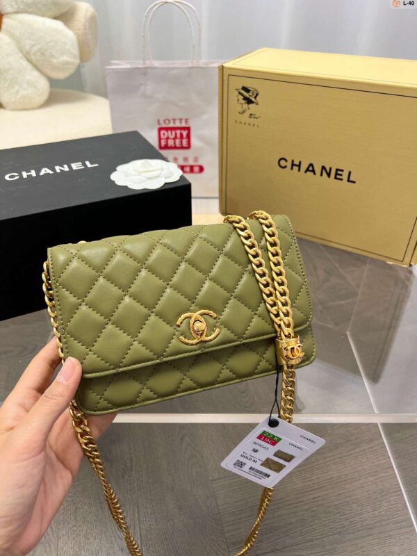 Modern Style Trendy Bag C3621