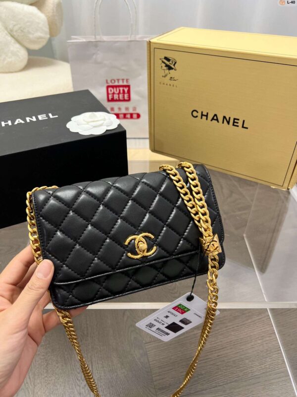 Modern Style Trendy Bag C3621
