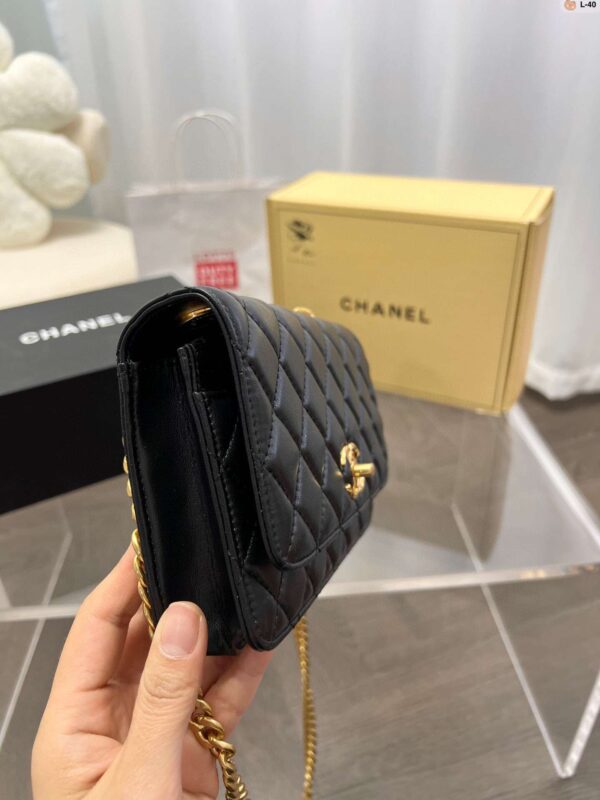 Modern Style Trendy Bag C3621
