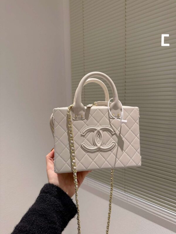 Modern Style Trendy Bag C3615