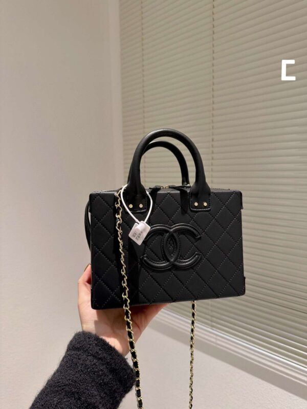 Modern Style Trendy Bag C3615
