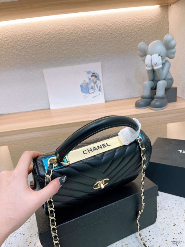 Modern Style Trendy Bag C3571