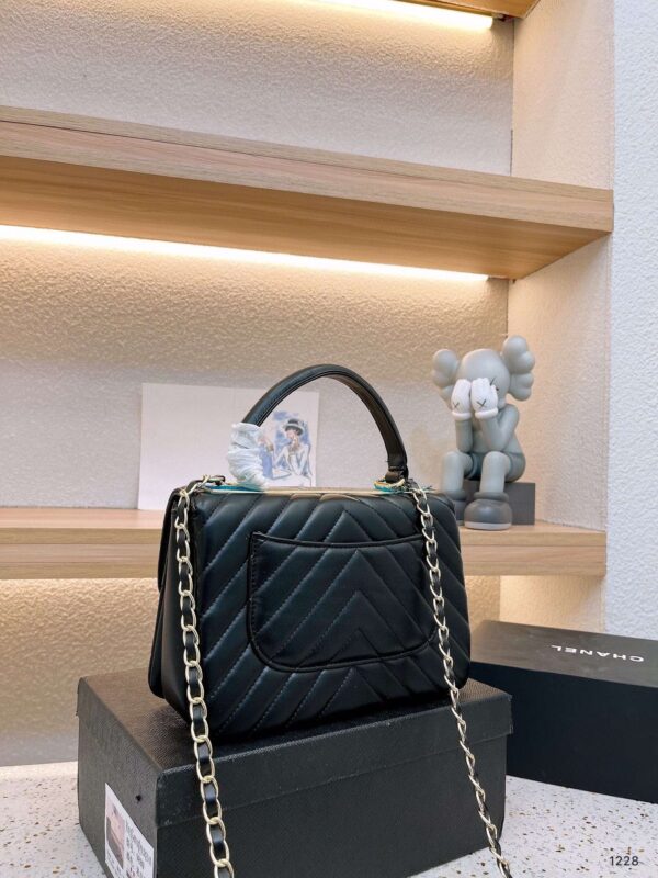 Modern Style Trendy Bag C3571