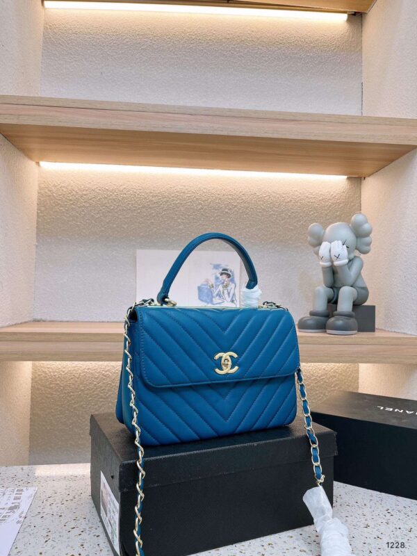 Modern Style Trendy Bag C3571