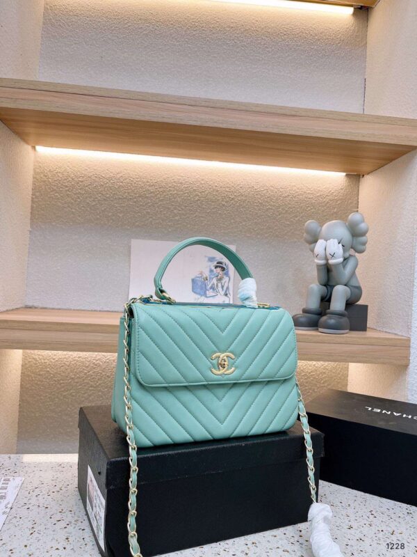 Modern Style Trendy Bag C3571