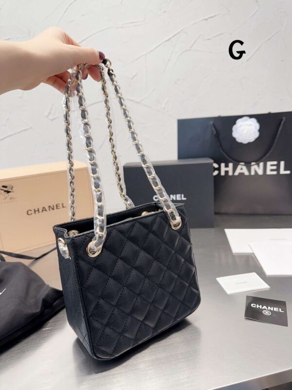 Modern Style Trendy Bag C3551