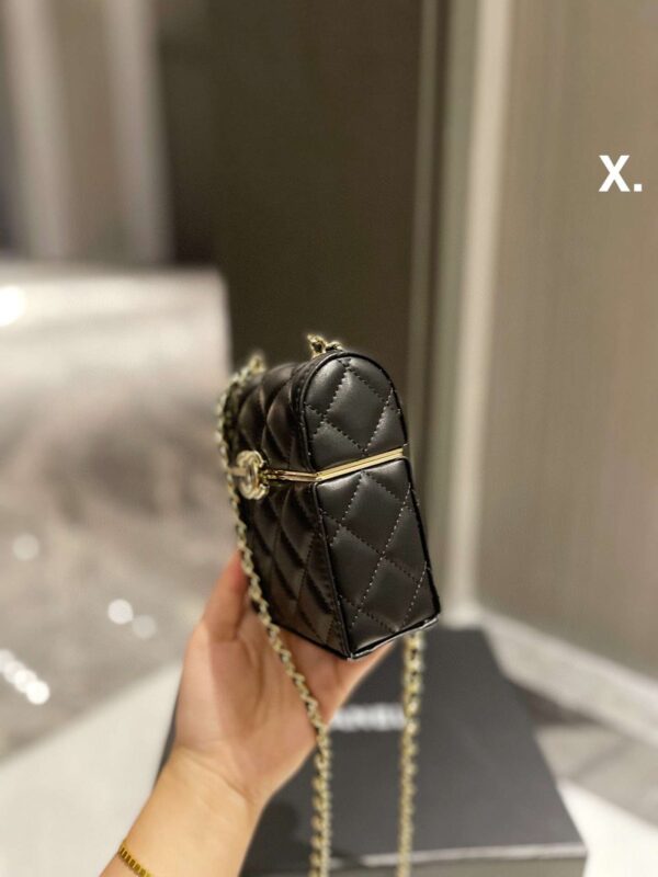 Modern Style Trendy Bag C3484