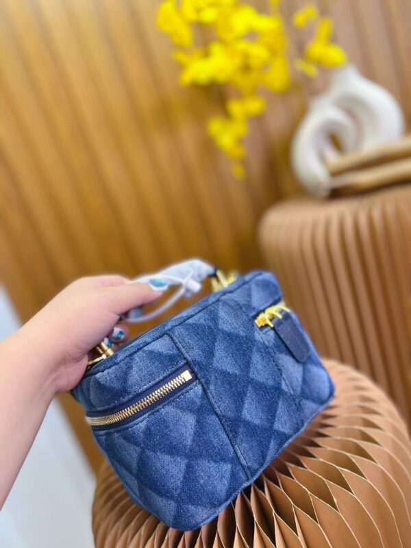 Modern Style Trendy Bag C3396