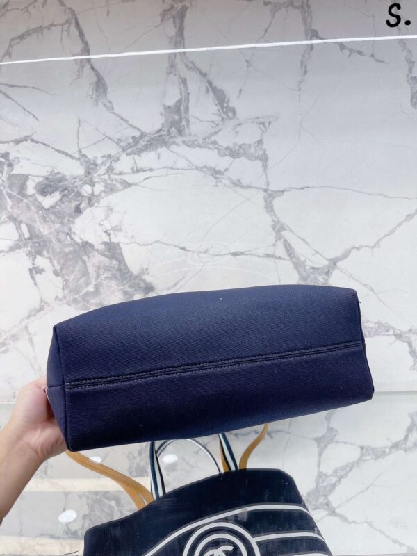 Modern Style Trendy Bag C3385