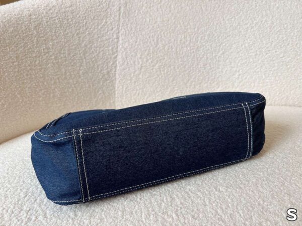 Modern Style Trendy Bag C3311