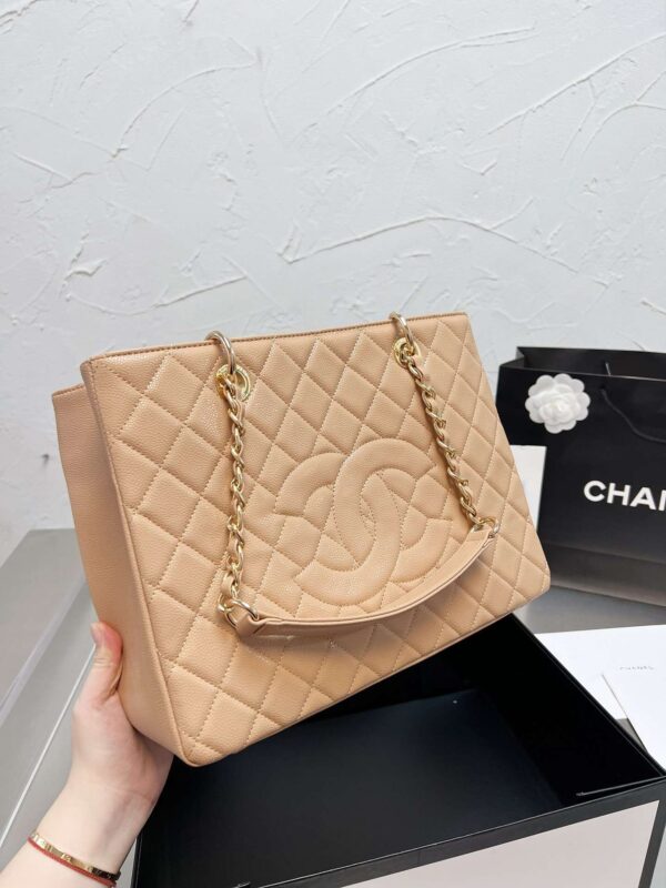 Modern Style Trendy Bag C3087