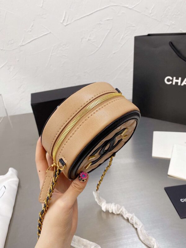 Modern Style Trendy Bag C384