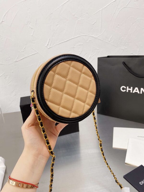 Modern Style Trendy Bag C384